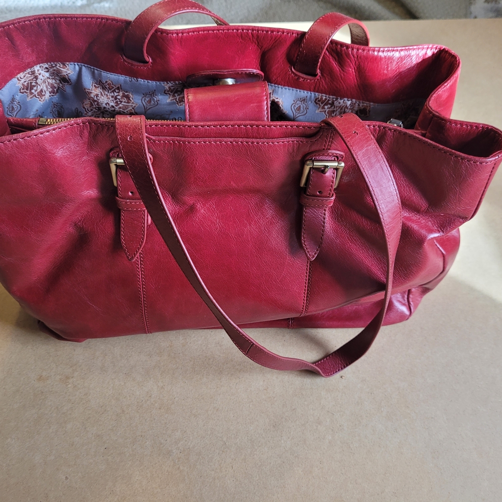 HOBO Red Leather Purse and Wallet - Picture 3 of 13
